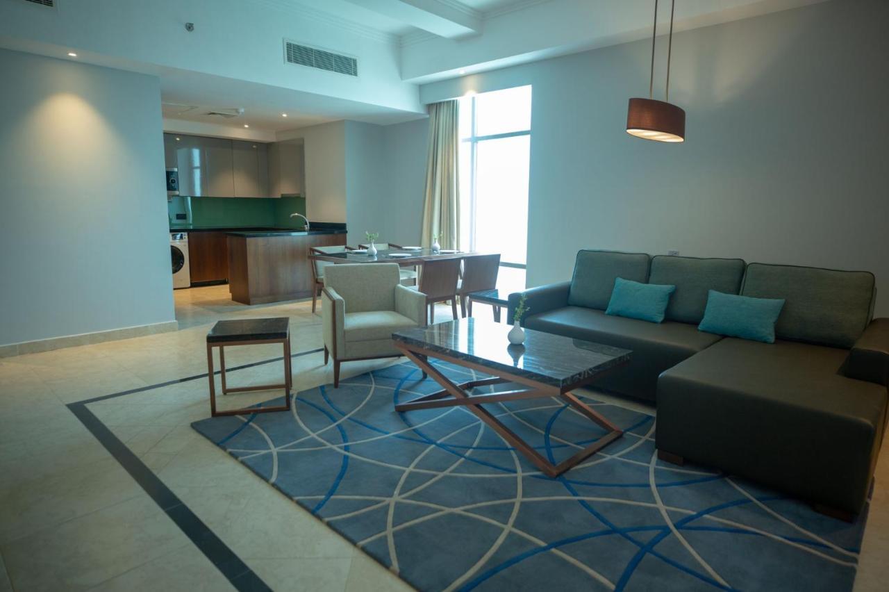The Seven Hotel Manama Extérieur photo