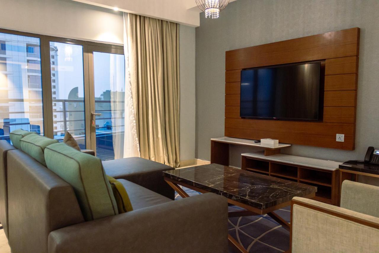 The Seven Hotel Manama Extérieur photo
