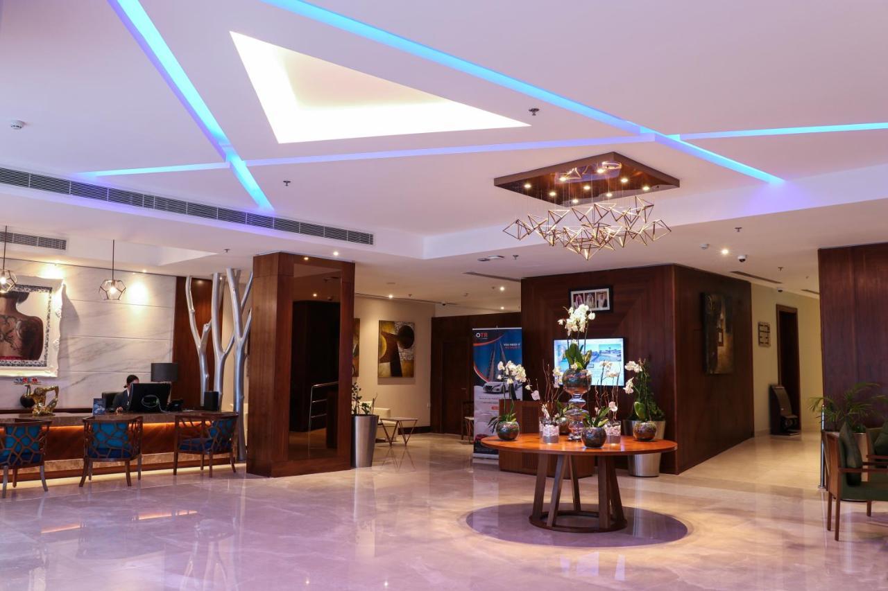 The Seven Hotel Manama Extérieur photo