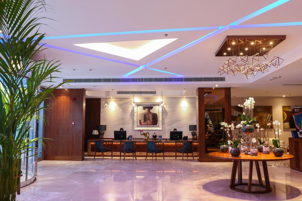 The Seven Hotel Manama Extérieur photo